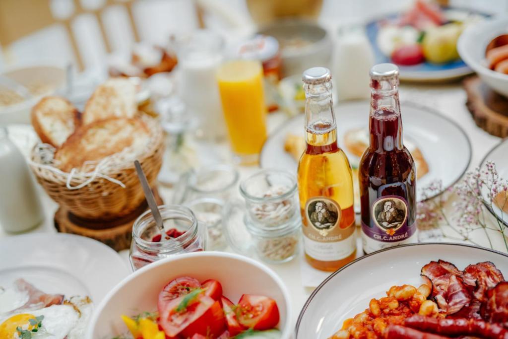 Hotel Akademie A Depandance Jarmila 4*
