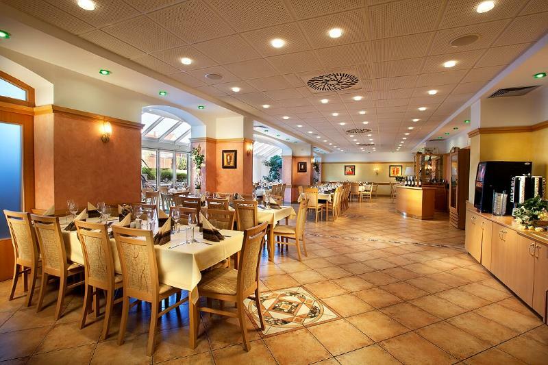 Akademie A Depandance Jarmila Hotel